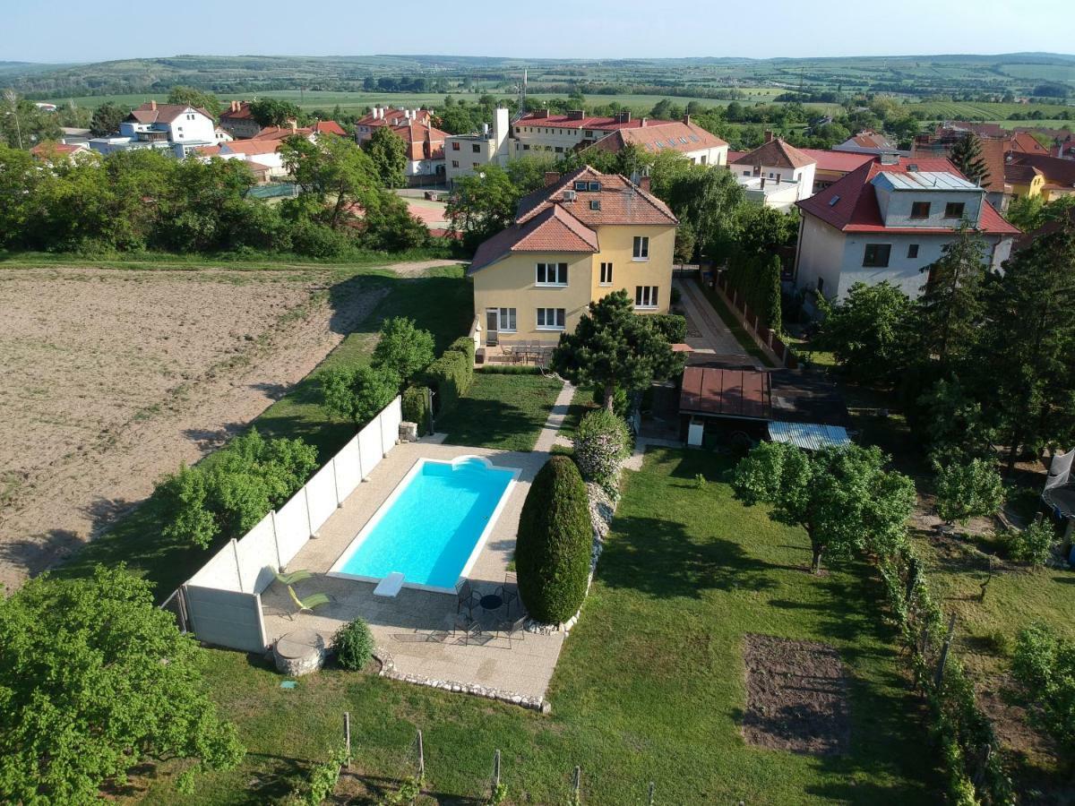 Pod Svatym Kopeckem Mikulov Exterior foto